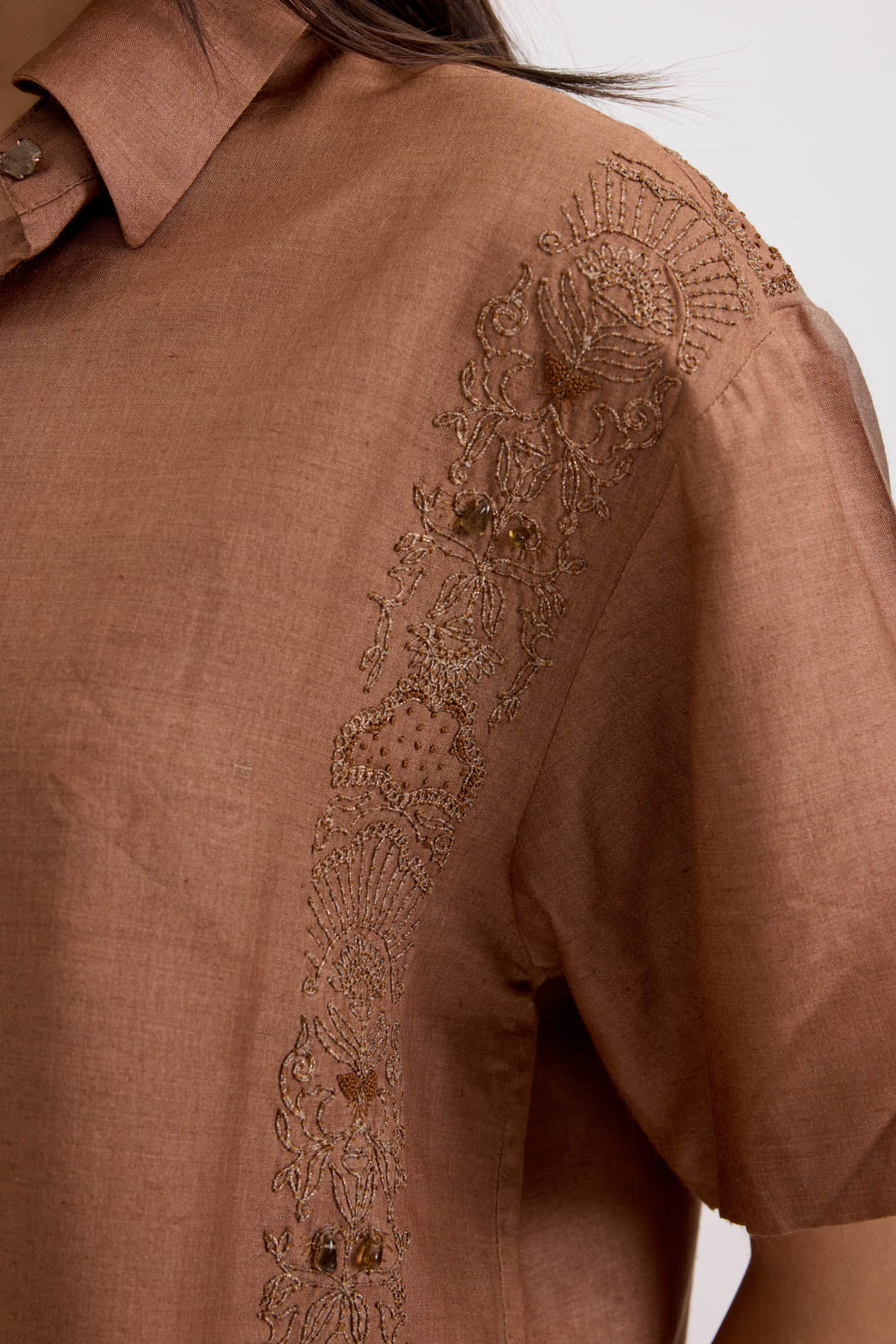 BOXY CROPPED SHIRT