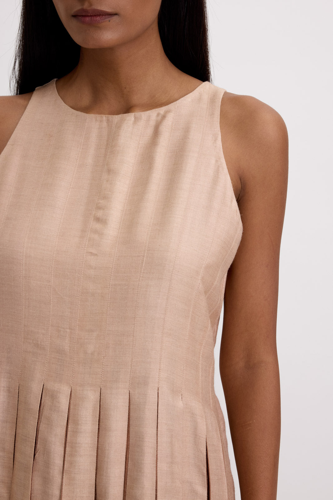 PLEATED MIDI DRESS - CREAM & COFFEE