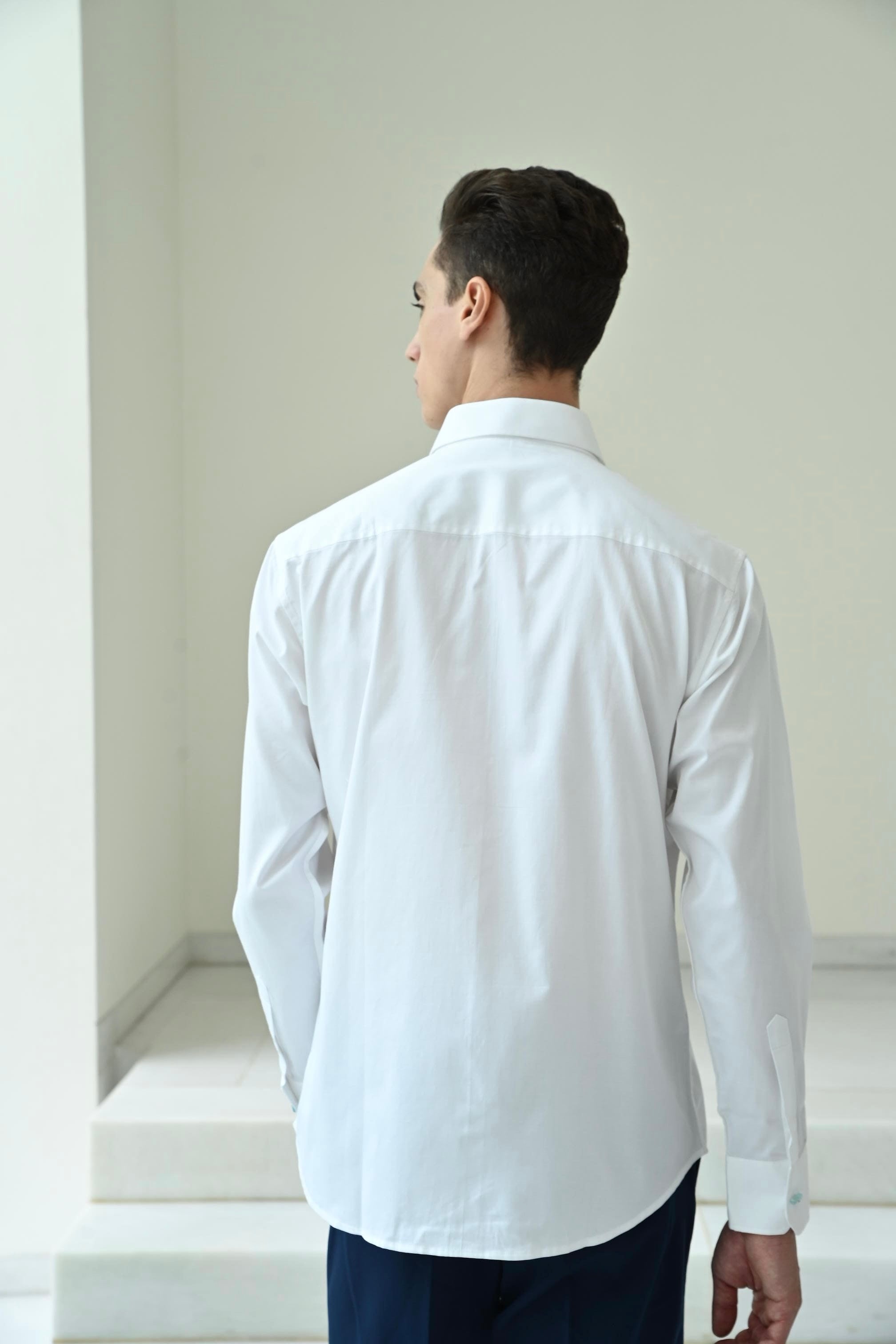 CLASSIC COTTON SHIRT - WHITE