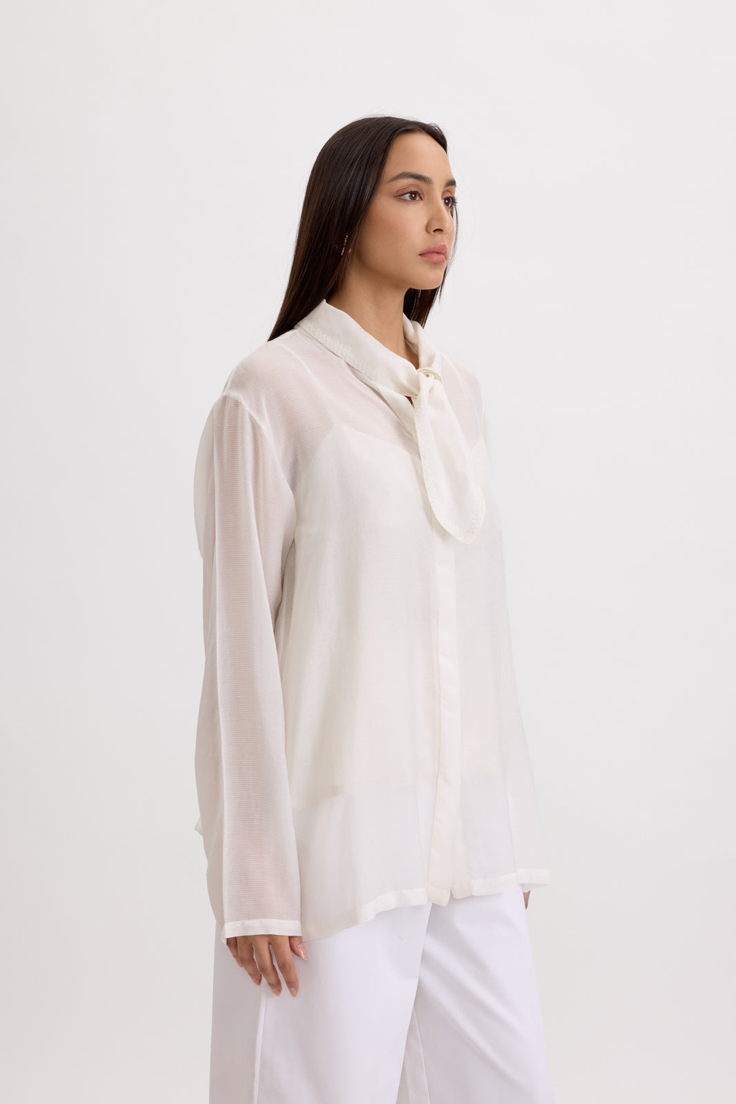 BOW TIE SHIRT - WHITE
