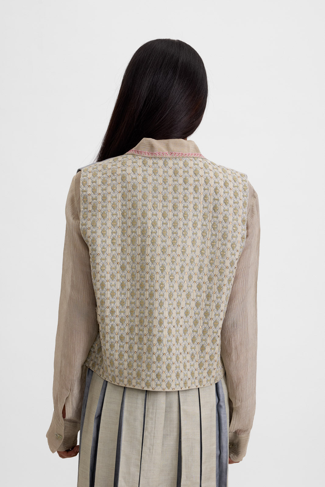 TWO TONED VEST