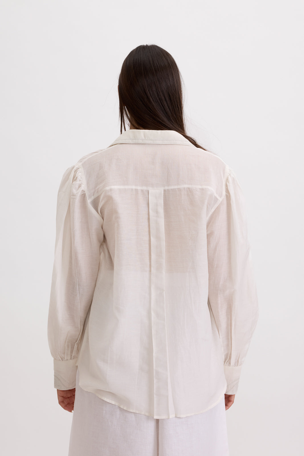 CLASSIC PLEATED SHIRT - WHITE