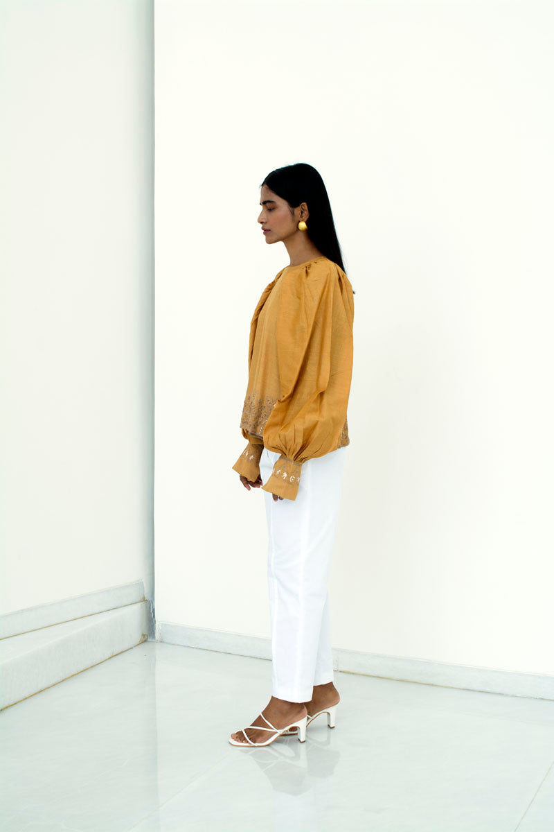 FLOUNCY TOP - AMBER